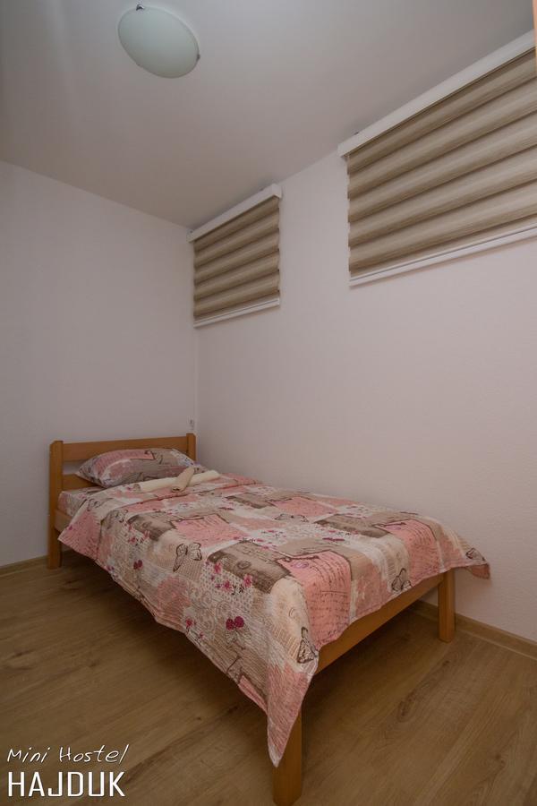 דירות Apartman Hajduk קונייץ' מראה חיצוני תמונה